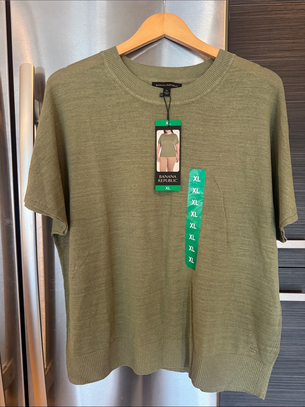 Banana Republic Olive Green Short Sleeve Crew Sweater